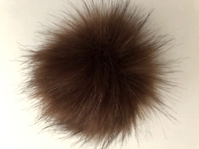 4" brown pom pom - uniquemom.shop