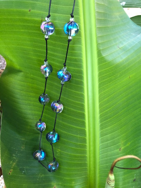 28"-29" rain drop glass beaded necklace